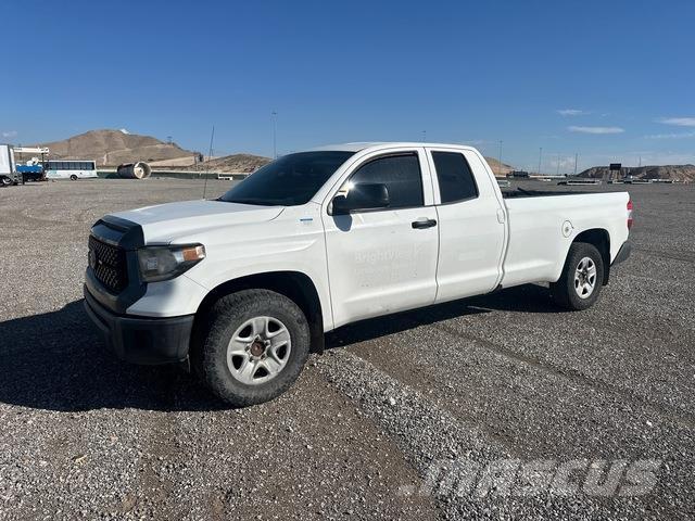 Toyota Tundra Pick up/Platou