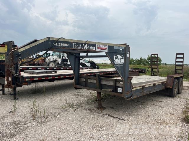 Trailmaster  Remorci transport vehicule