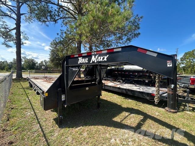 TrailMax  Remorci transport vehicule