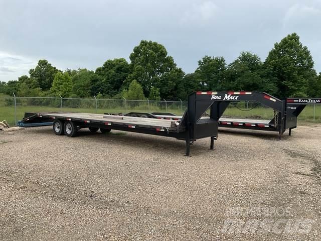 TrailMaxx  Remorci transport vehicule