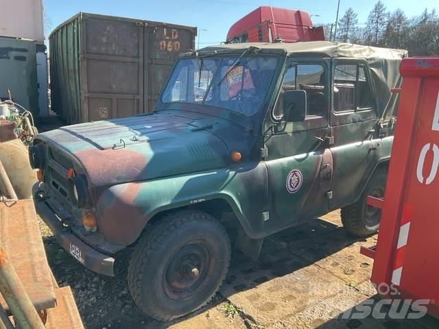  UAZ 469B Masini