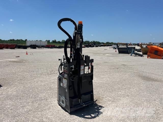  Utilicor MC450 Utilaje construcții - Altele