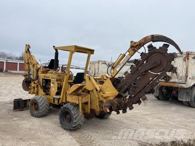 Vermeer M-455A Excavatoare de santuri