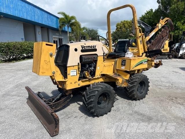 Vermeer RT450 Excavatoare de santuri