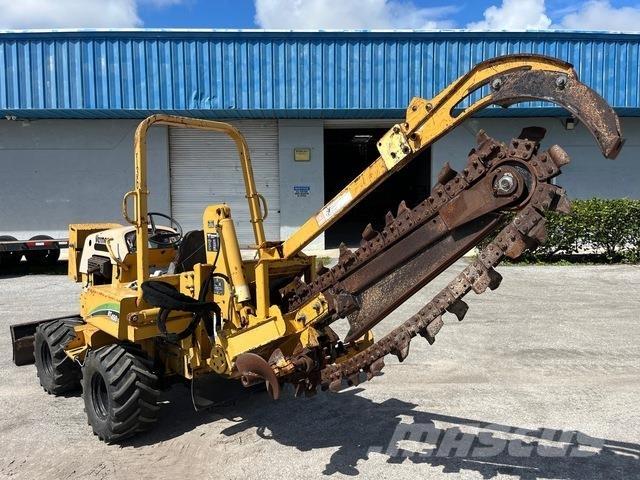 Vermeer RT450 Excavatoare de santuri