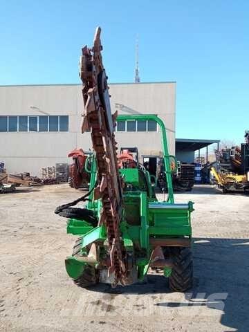 Vermeer RTX450 Excavatoare de santuri