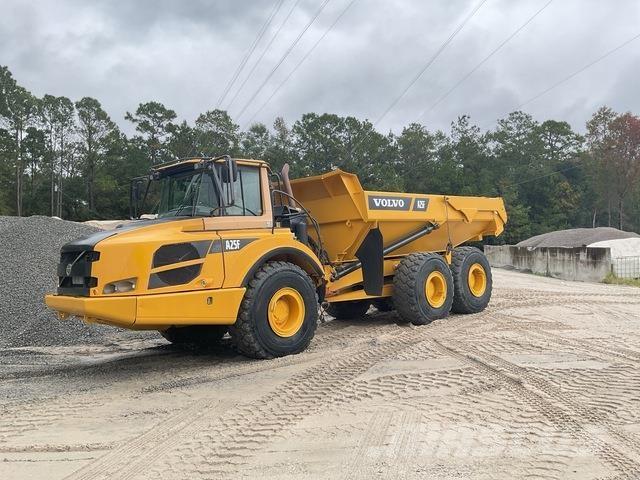 Volvo A25F Transportoare articulate