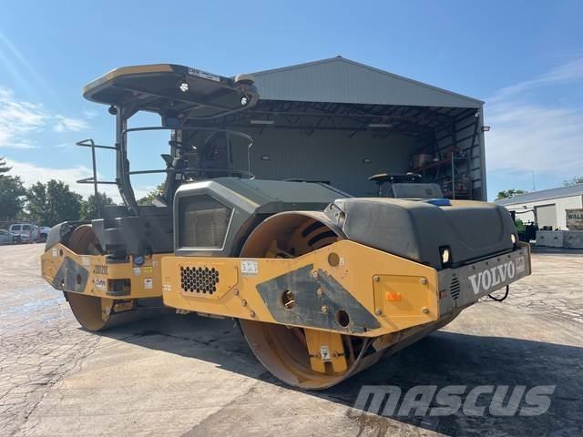 Volvo DD120C Cilindri compactori dubli