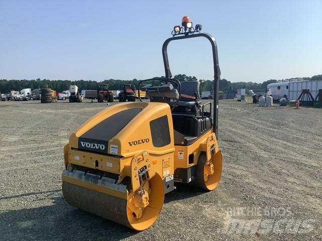 Volvo DD25B Cilindri compactori dubli