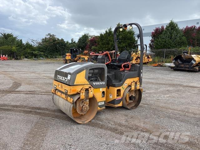 Volvo DD35B Cilindri compactori dubli