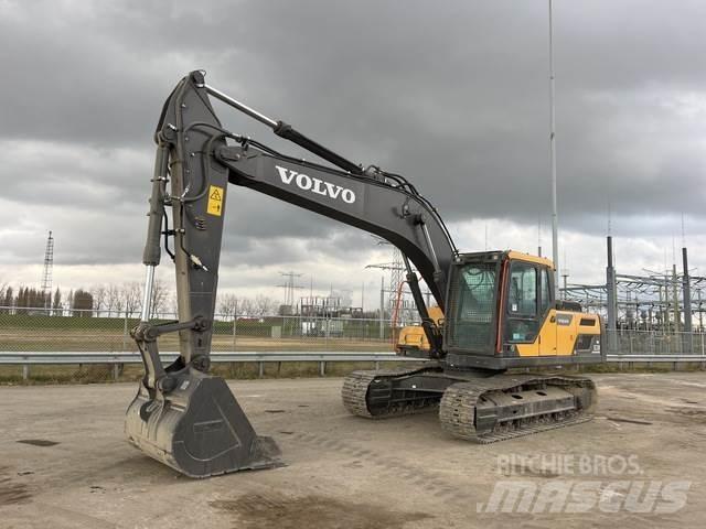 Volvo EC220DB Excavatoare pe șenile
