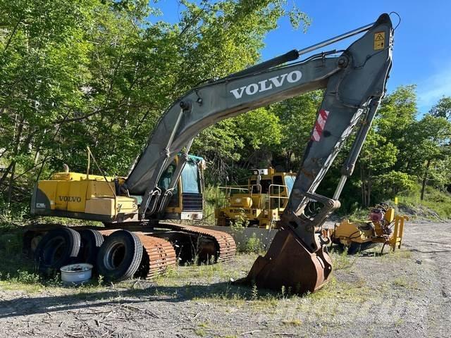Volvo EC290B Excavatoare pe șenile
