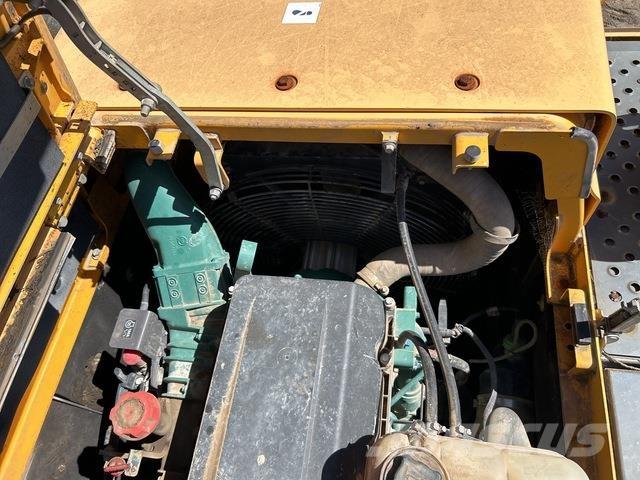 Volvo EC380DL Excavatoare pe șenile
