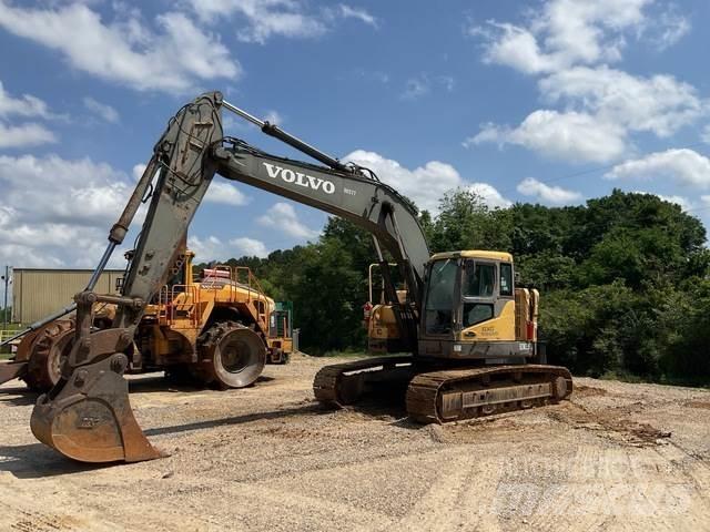 Volvo ECR235CL Excavatoare pe șenile

