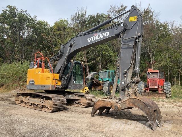 Volvo ECR235EL Excavatoare pe șenile
