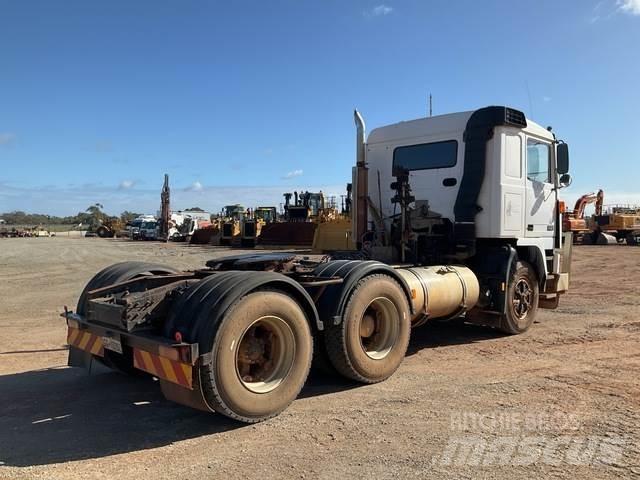 Volvo F12 Autotractoare