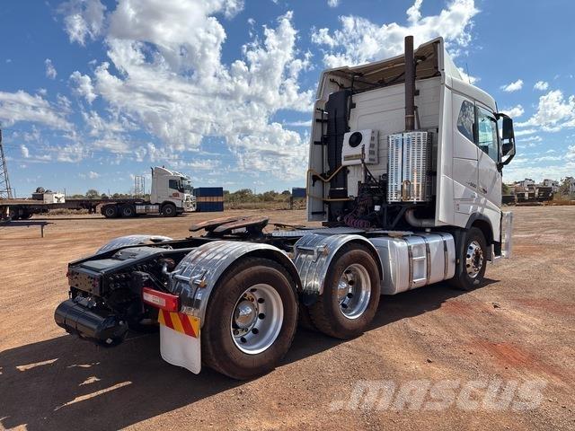 Volvo FH16 Autotractoare