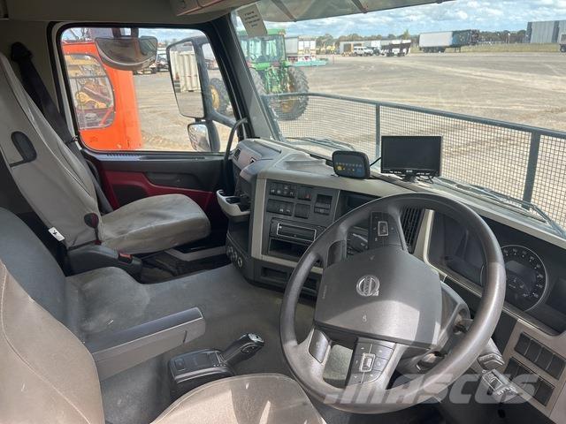 Volvo FM11 Camion vidanje