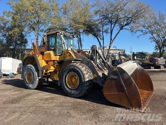 Volvo L150H Incarcator pe pneuri