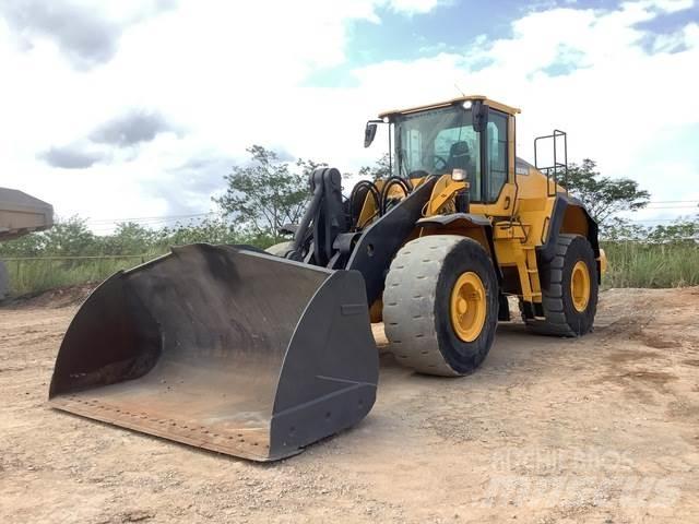 Volvo L150H Incarcator pe pneuri