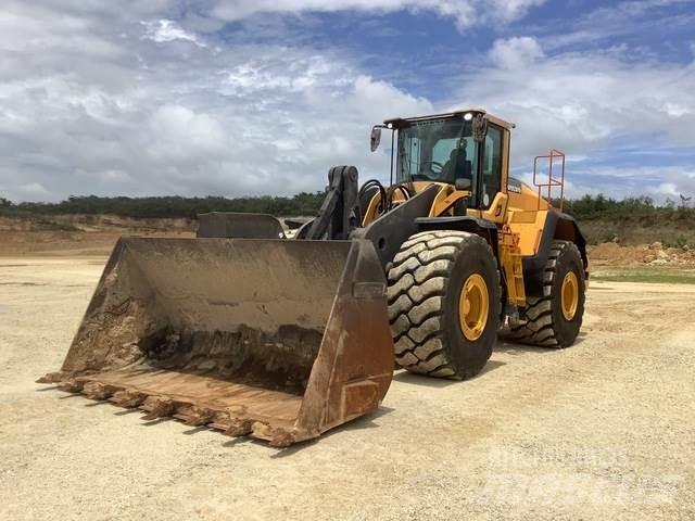 Volvo L220H Incarcator pe pneuri