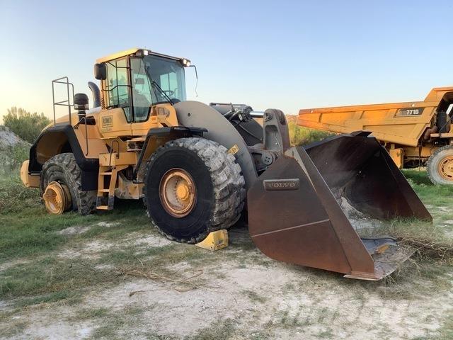 Volvo L250G Incarcator pe pneuri