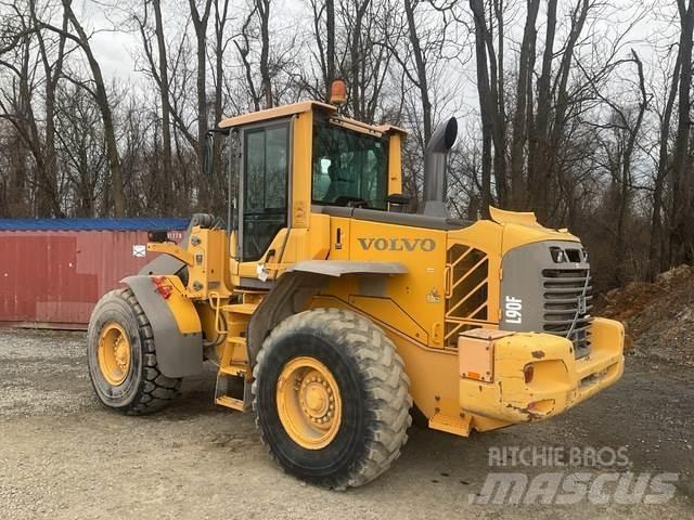 Volvo L90F Incarcator pe pneuri