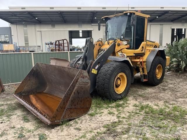 Volvo L90F Incarcator pe pneuri