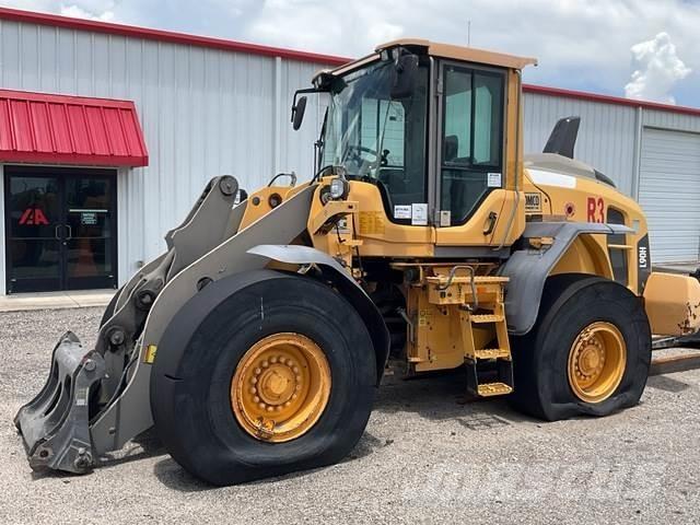 Volvo L90H Incarcator pe pneuri
