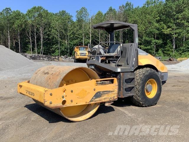 Volvo SD115 Compactoare monocilindrice