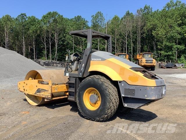 Volvo SD115 Compactoare monocilindrice