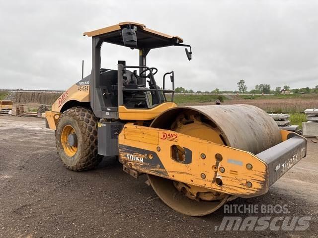 Volvo SD115B Compactoare monocilindrice