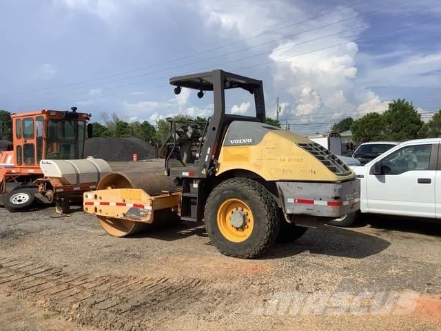 Volvo SD70D Compactoare monocilindrice