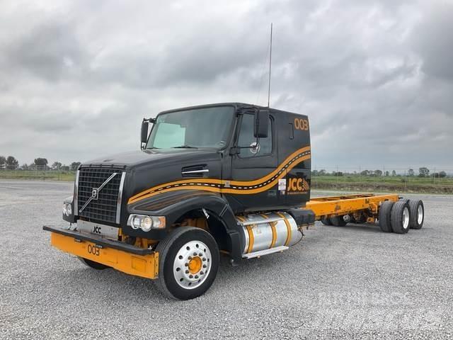 Volvo VHD64F Cabine si interior