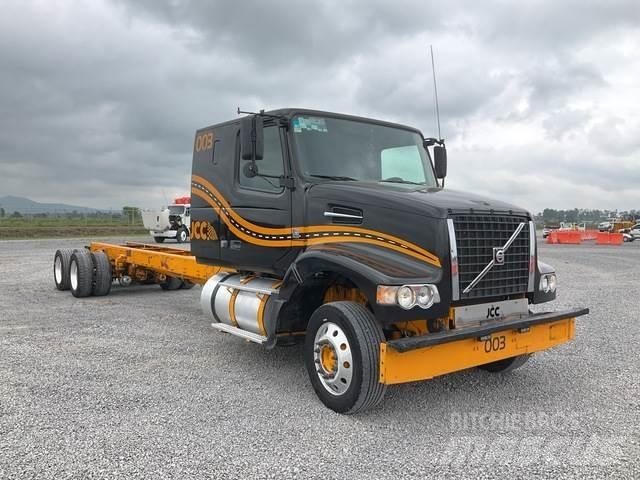 Volvo VHD64F Cabine si interior