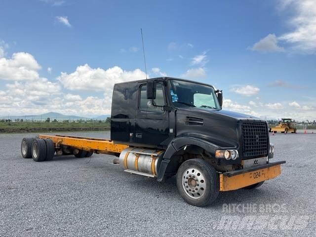Volvo VHD64F Cabine si interior