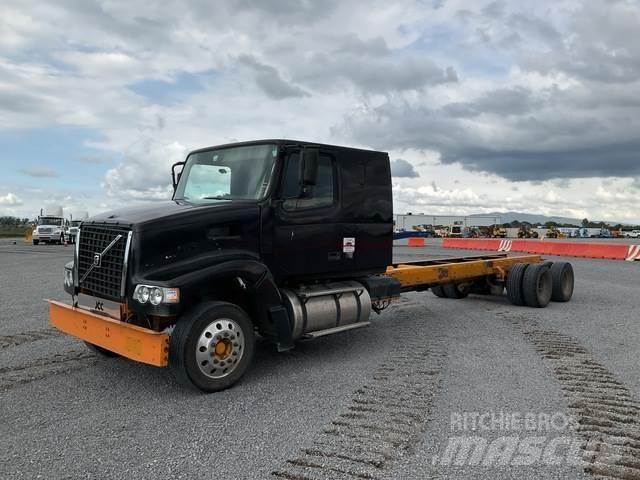 Volvo VHD64F Cabine si interior