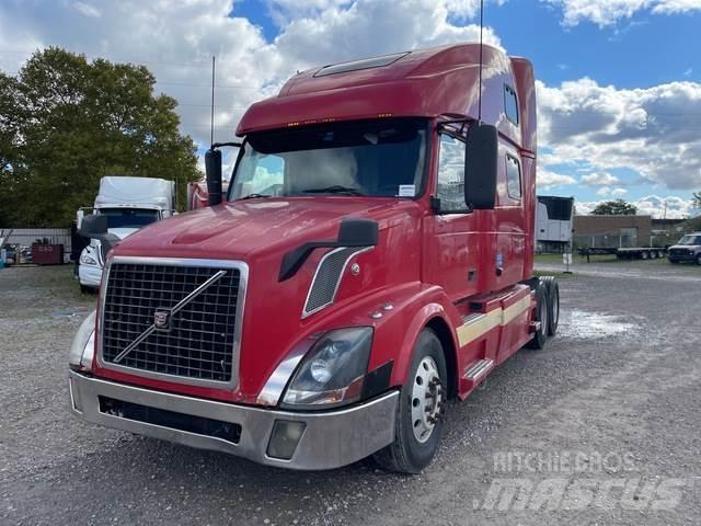 Volvo VNL Autotractoare