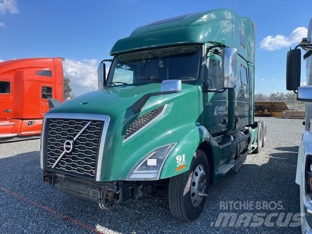 Volvo VNL Autotractoare