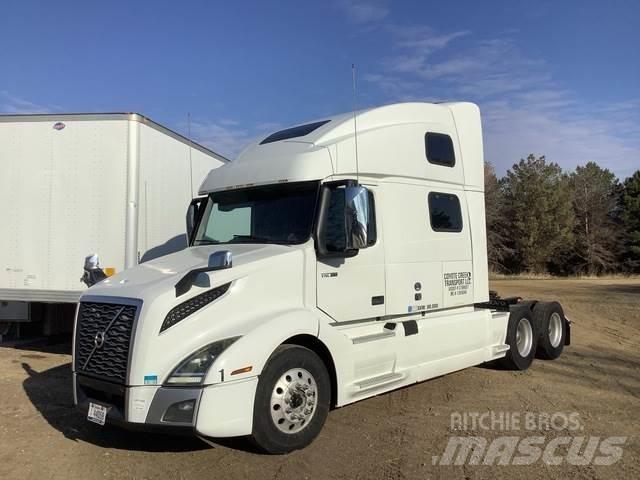 Volvo VNL Autotractoare