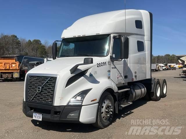 Volvo VNL Autotractoare