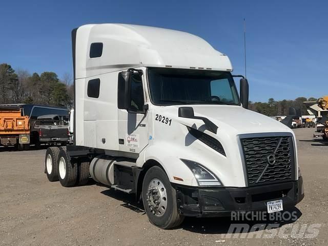 Volvo VNL Autotractoare