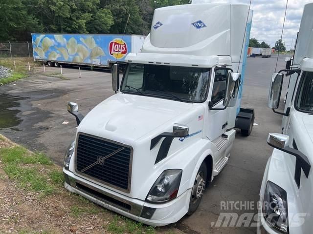 Volvo VNL Autotractoare