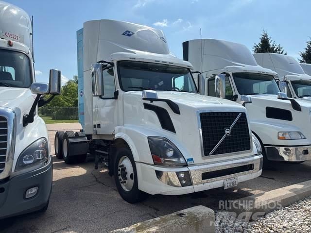Volvo VNL Autotractoare