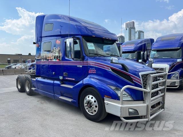 Volvo VNL760 Autotractoare