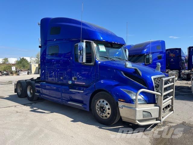 Volvo VNL760 Autotractoare