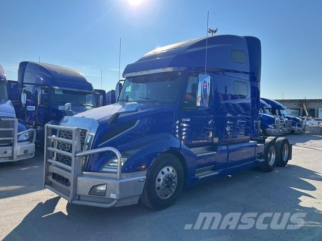 Volvo VNL760 Autotractoare