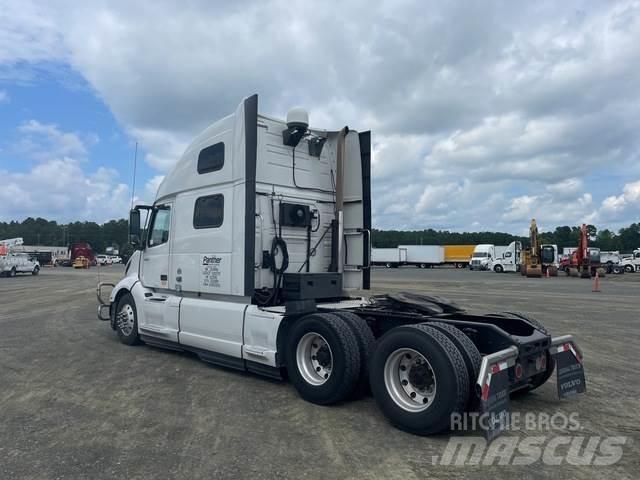 Volvo VNL860 Autotractoare