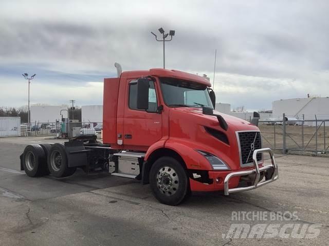 Volvo VNR Autotractoare