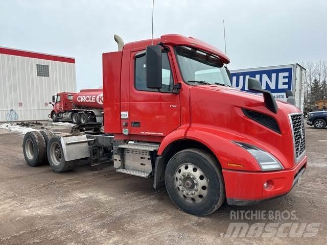 Volvo VNR Autotractoare